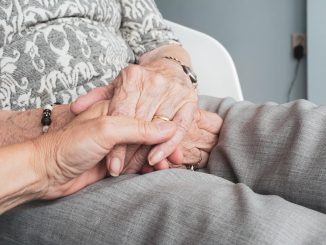 dos and donts of helping someone with cancer
