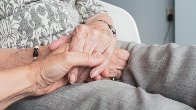 dos and donts of helping someone with cancer