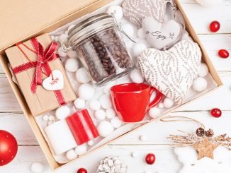 Gifts for Patients with Cancer sm