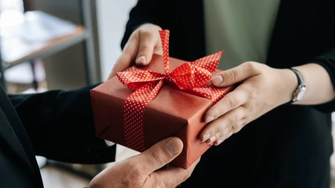 10 Gift Ideas for Cancer Patients